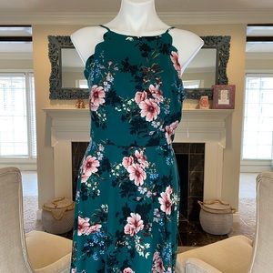 Juniors' Floral-Print Scalloped Fit & Flare Dress